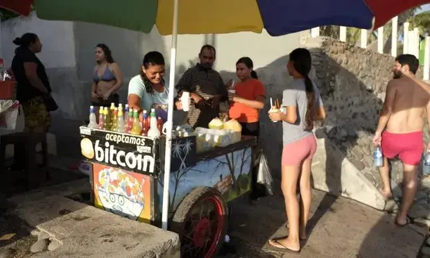 A vendor accepting Bitcoin in El Salvador